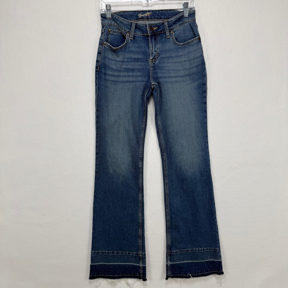 Wrangler Bootcut Jeans 27x34 Medium Wash Blue Raw Hem Tall Mid Rise Western Boho